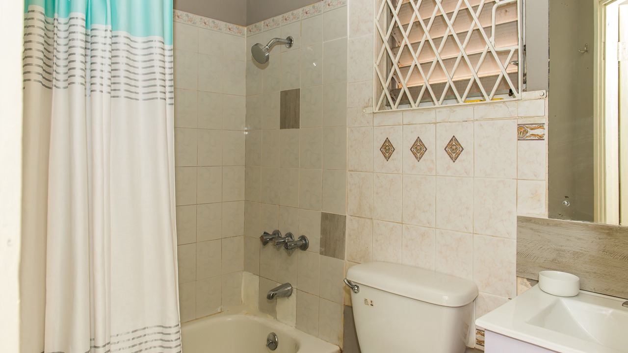 Photo of Bathroom in Barbican