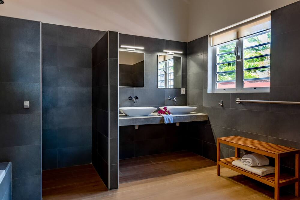 Photo of Bathroom in Belnem