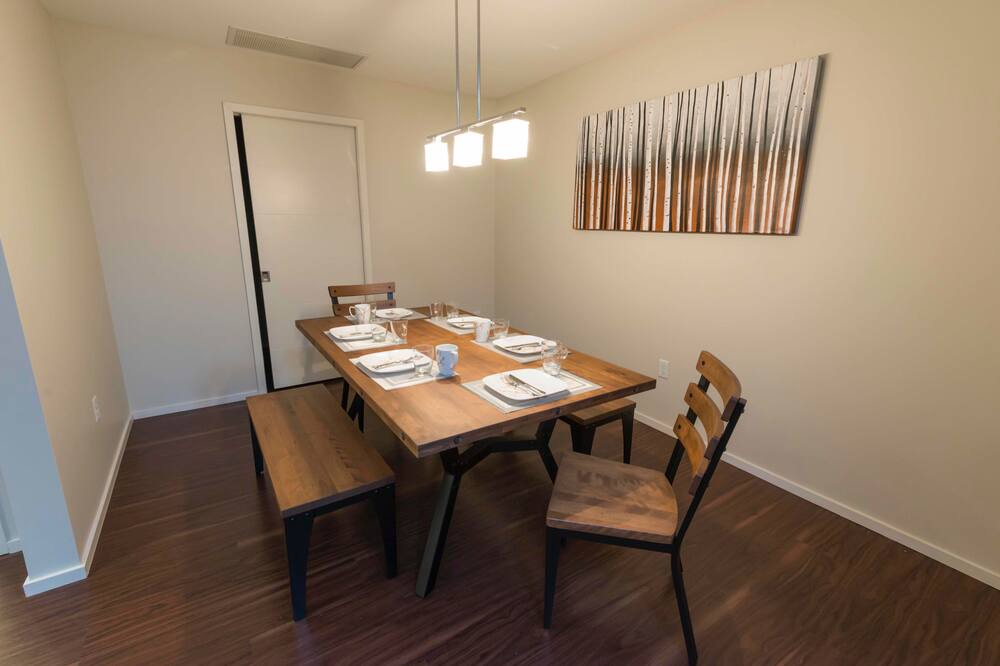 Photo of Livingroom in Halifax