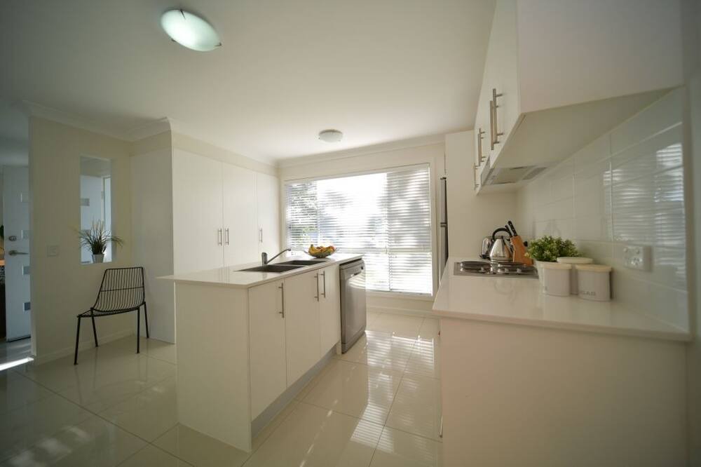 Photo of Kitchen in Oxley Park