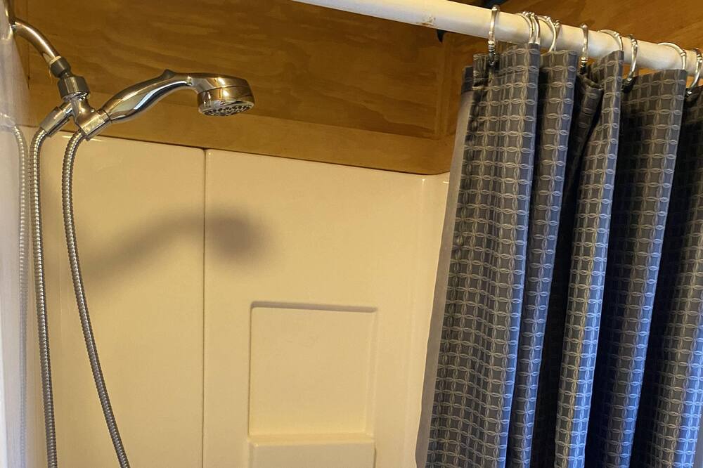 Photo of Bathroom in Castleton