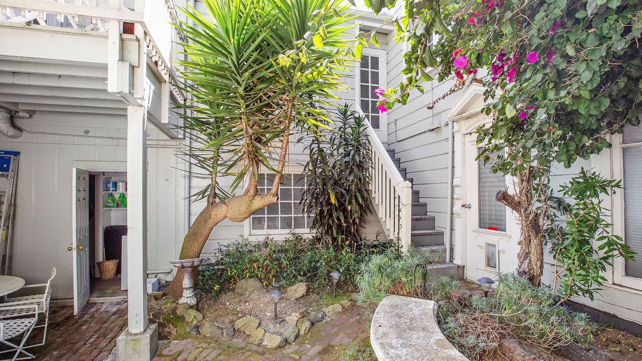 Photo of Outdoor in Lower Pacific Heights