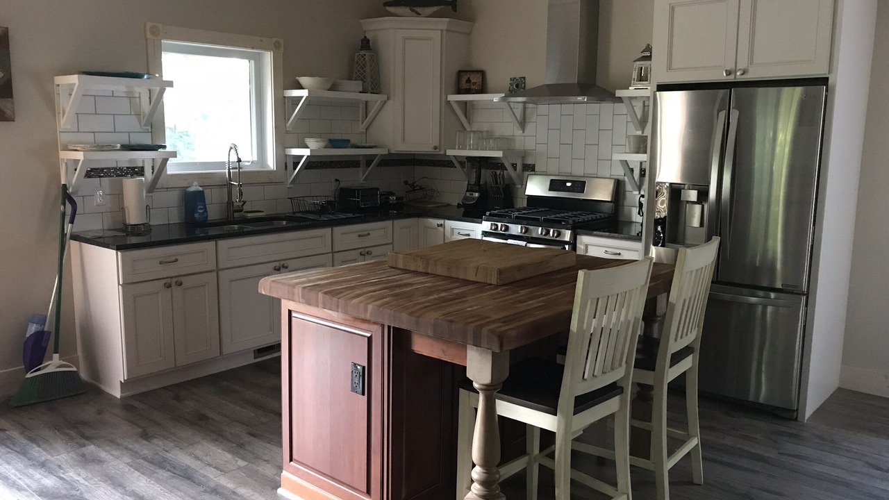 Photo of Kitchen in Maple City