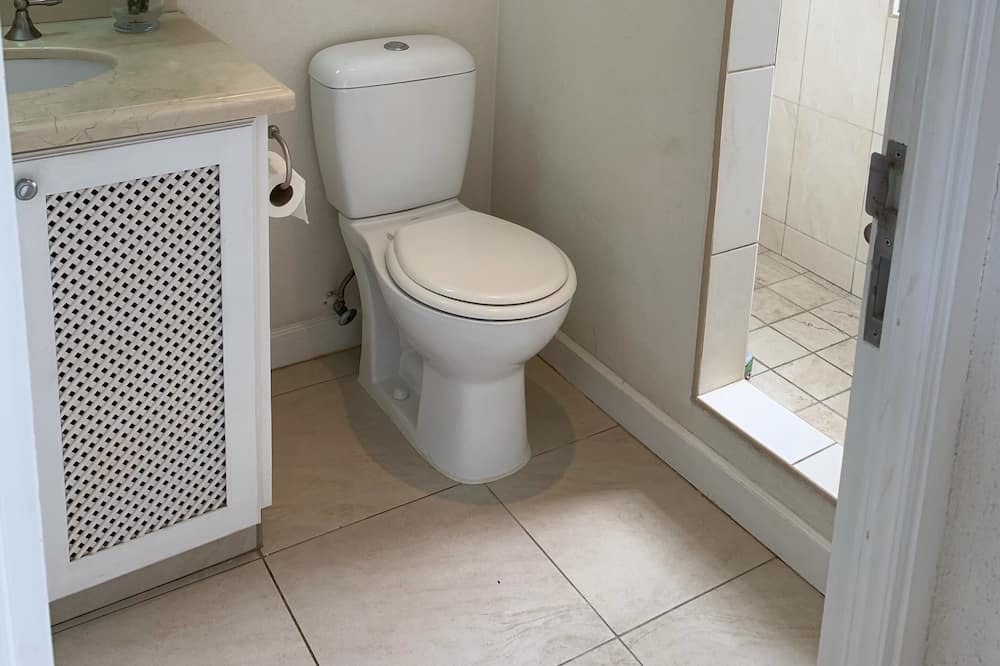 Photo of Bathroom in Lower Carlton