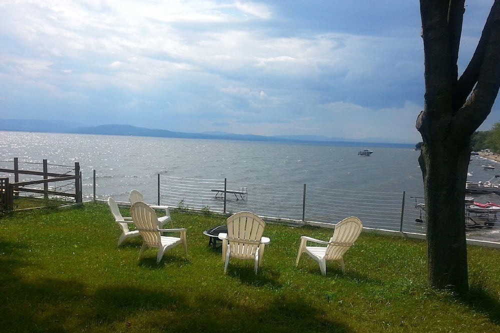 Photo of Others in Malletts Bay