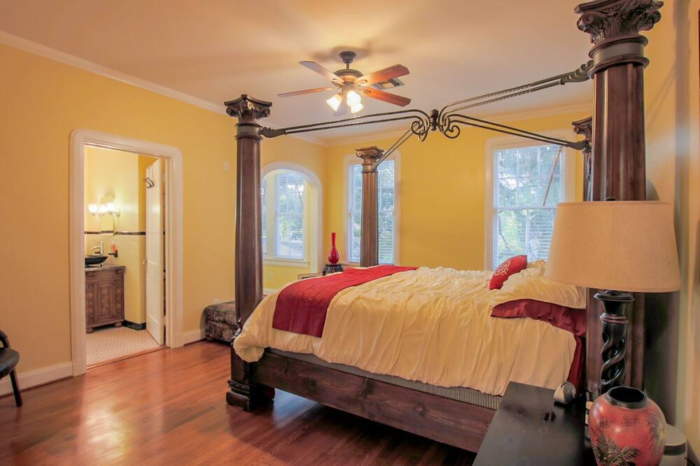 Photo of Bedroom in Gentilly Terrace