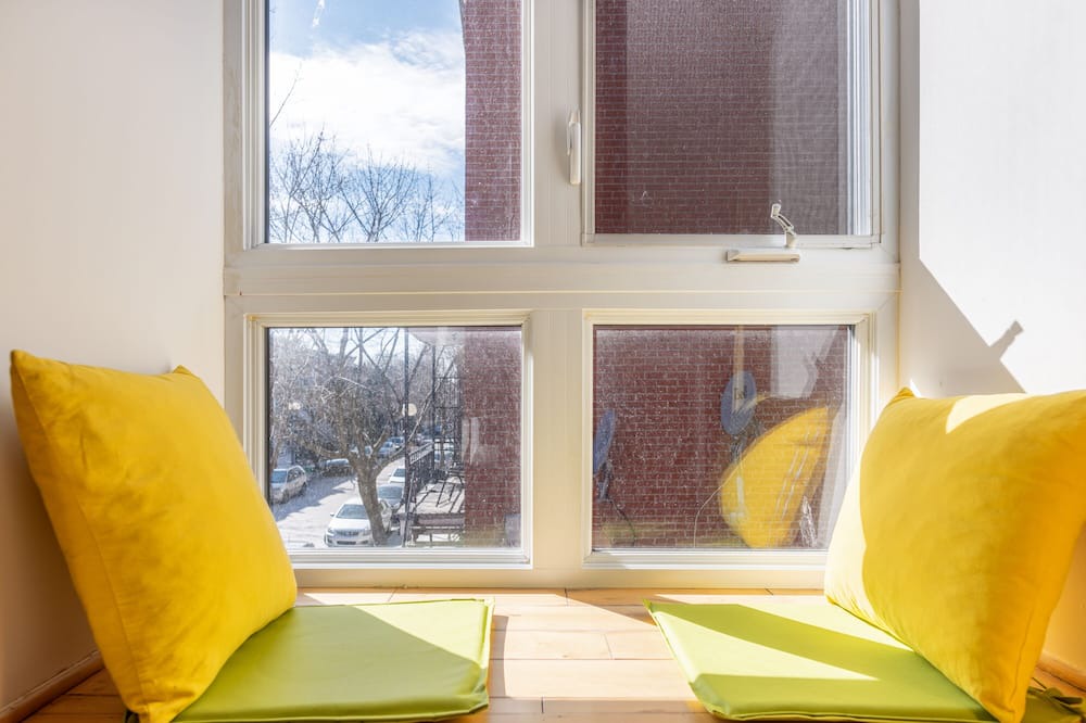 Photo of Livingroom in Hochelaga