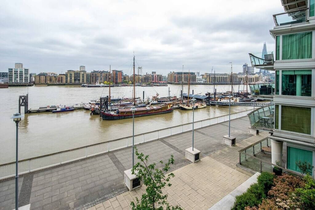 Photo of Outdoor in Wapping