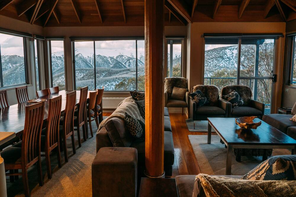 Photo of Livingroom in Falls Creek