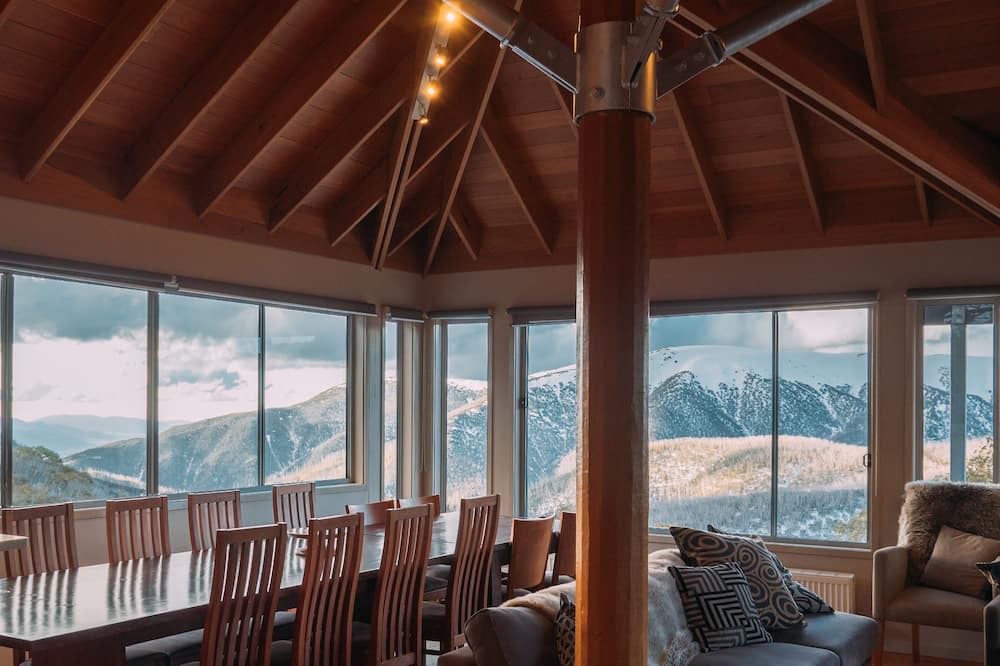 Photo of Livingroom in Falls Creek