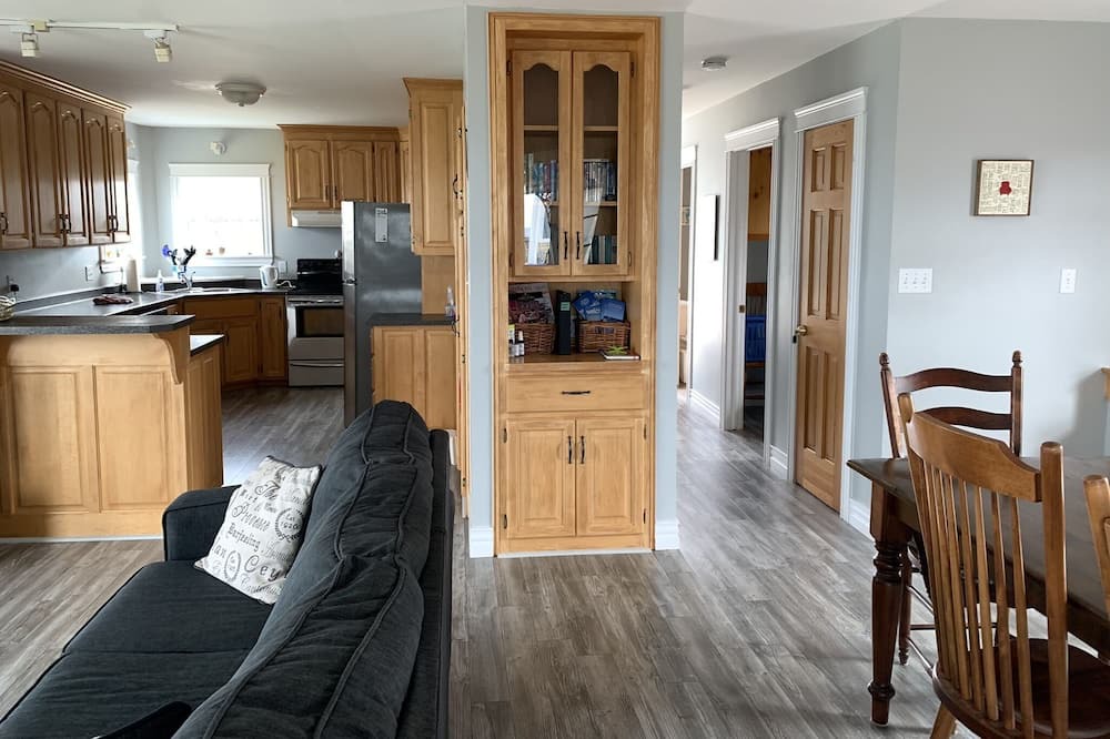 Photo of Livingroom in French Village