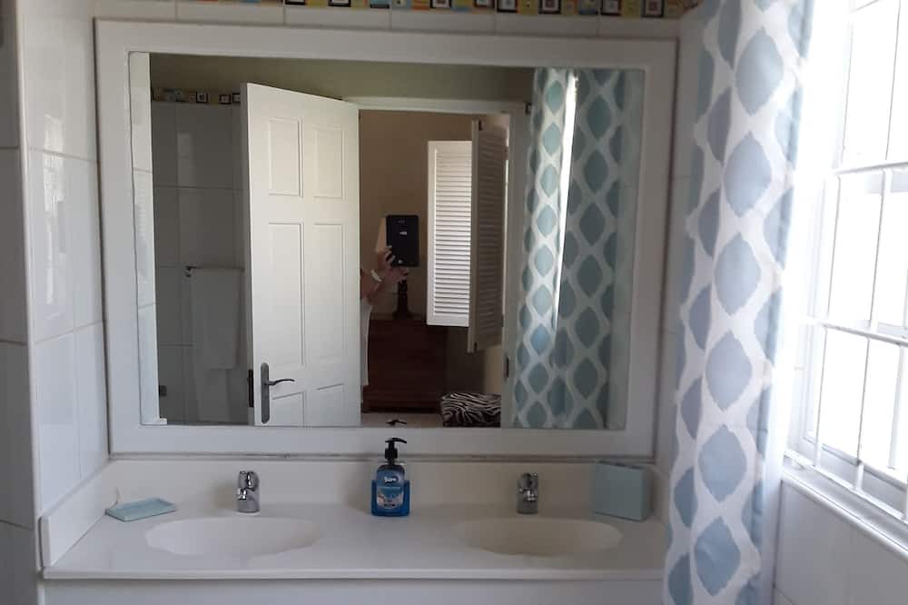 Photo of Bathroom in Bottom Bay