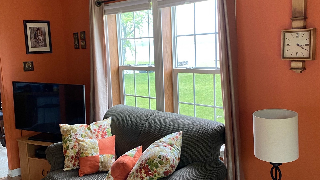 Photo of Livingroom in Ludington