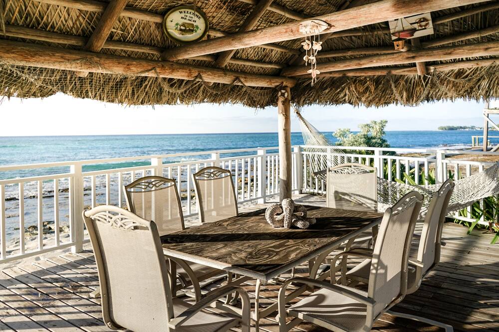 Photo of Patio Balcony in Port Royal