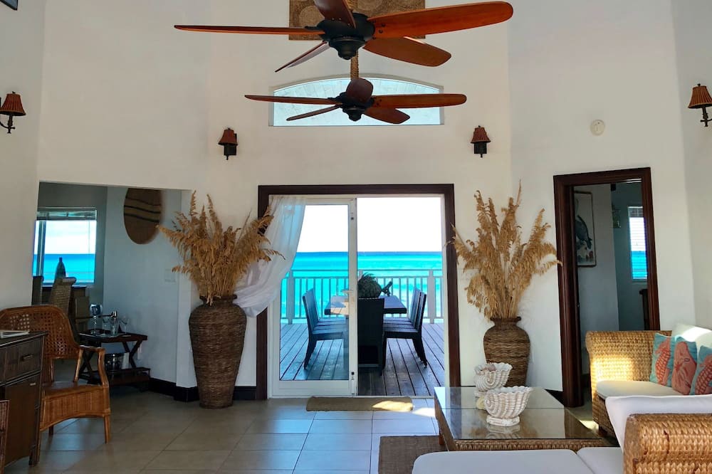 Photo of Livingroom in Port Royal
