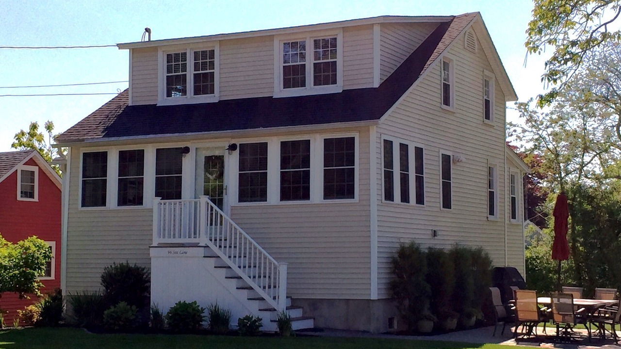 Photo of Outdoor in Saybrook Manor