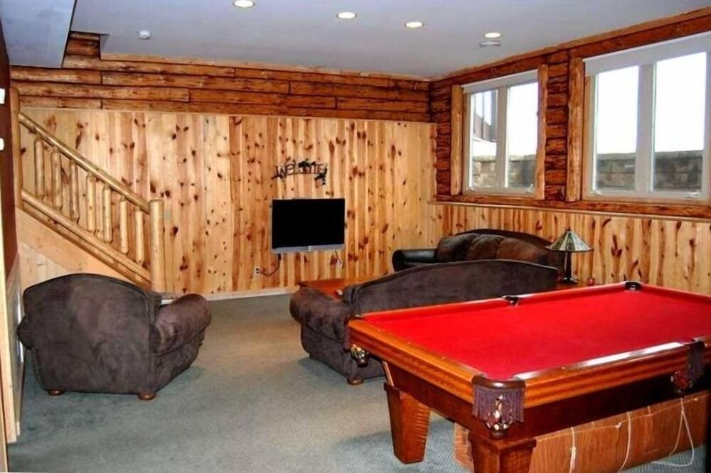 Photo of Bedroom in Arkdale