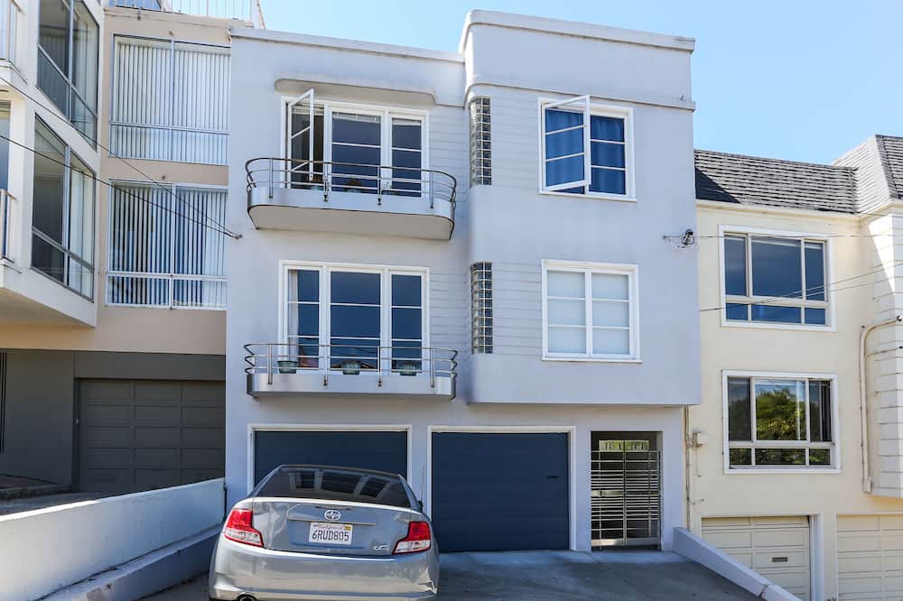 Photo of Outdoor in Dolores Heights