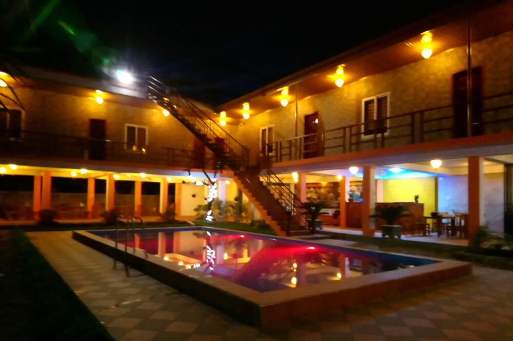 Photo of Outdoor in Son Trach