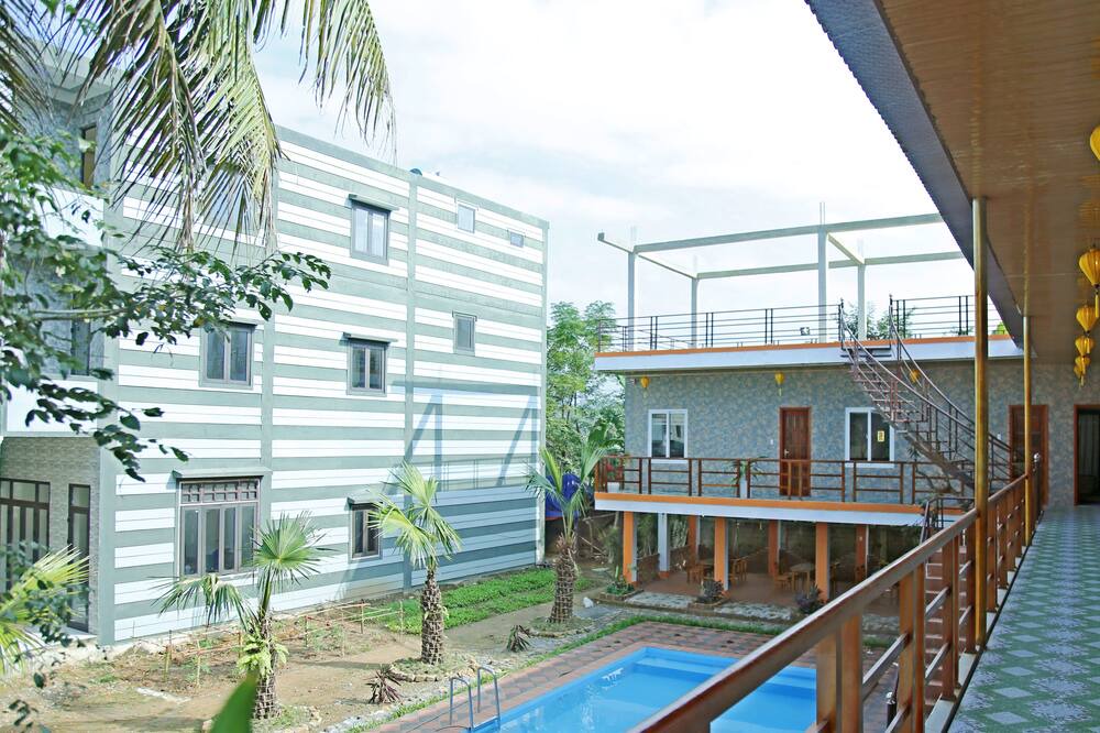 Photo of Outdoor in Son Trach
