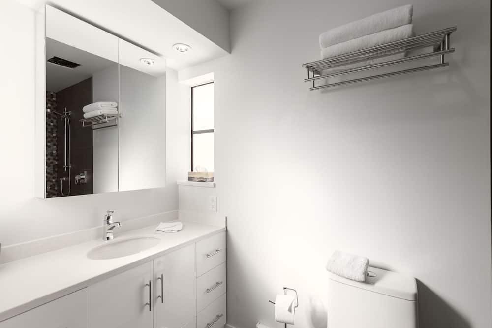 Photo of Bathroom in Garibaldi Highlands