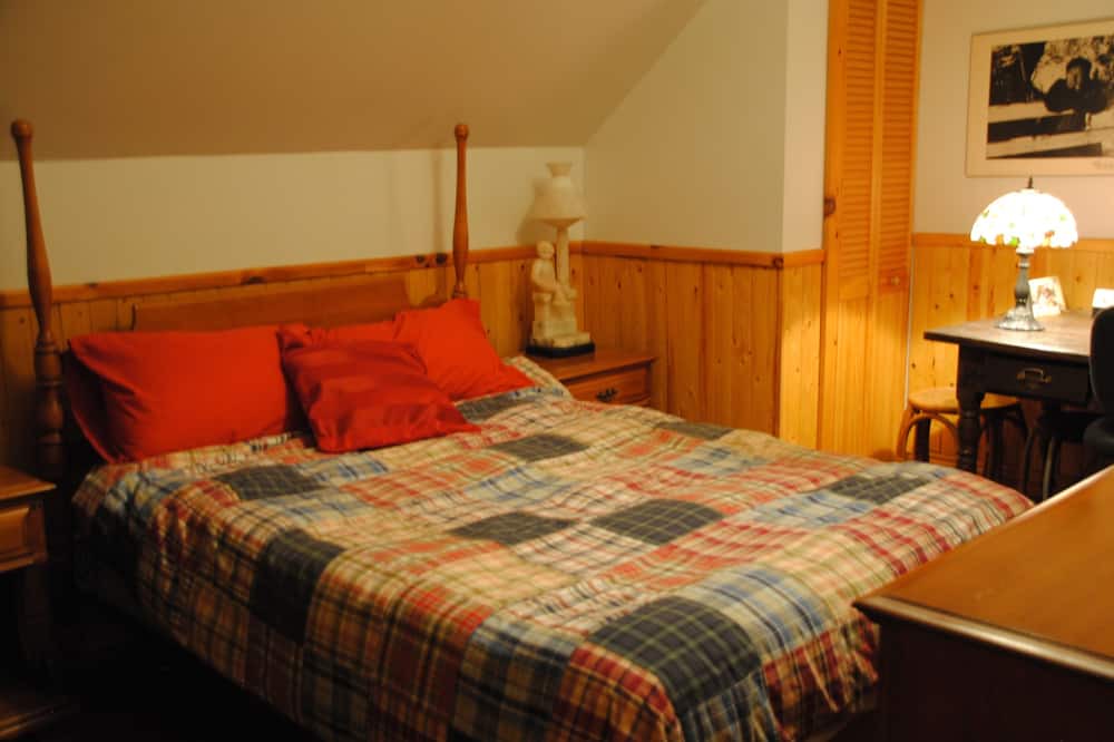 Photo of Bedroom in Sainte-Adele