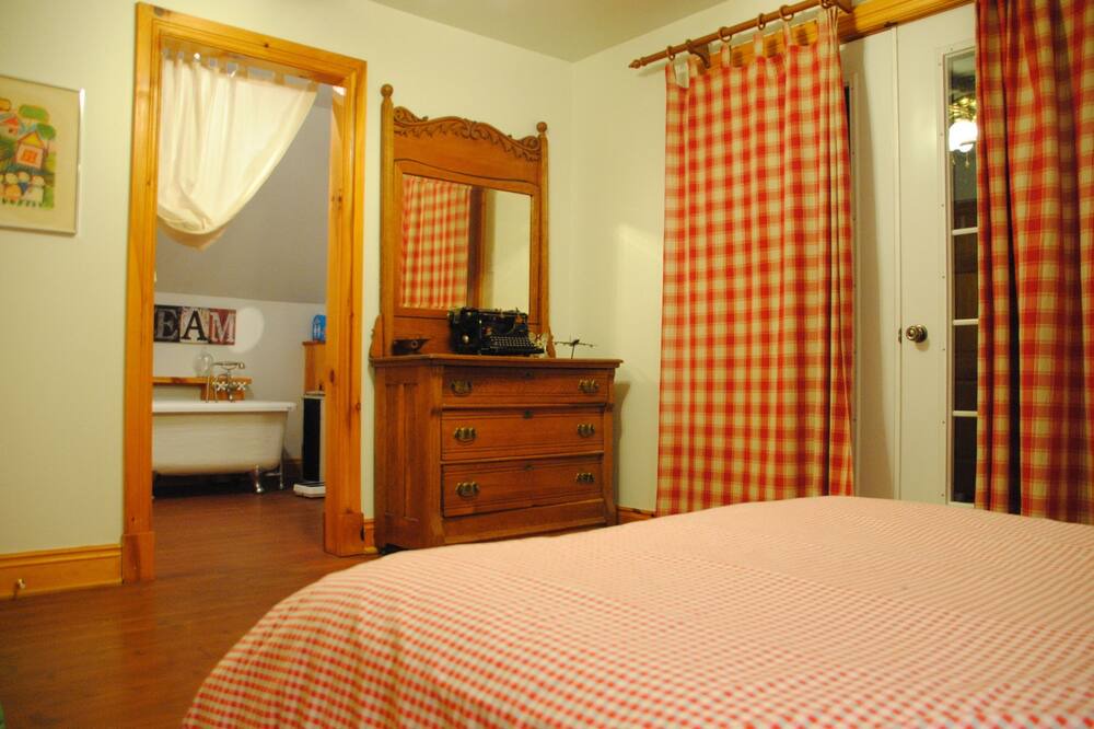 Photo of Bedroom in Sainte-Adele