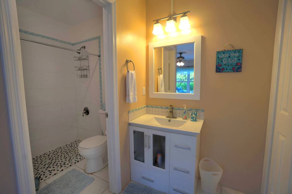 Photo of Bathroom in West End