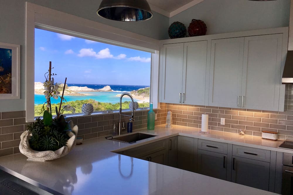 Photo of Kitchen in Staniel Cay