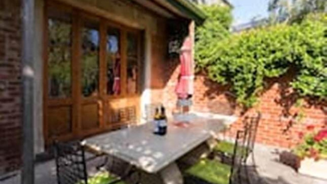 Photo of Outdoor in South Melbourne
