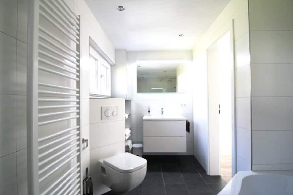 Photo of Bathroom in Langwasser Sudwest