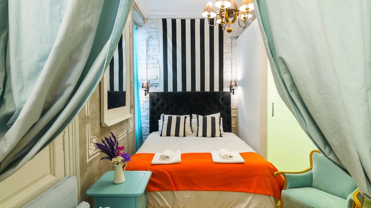 Photo of Bedroom in Galata