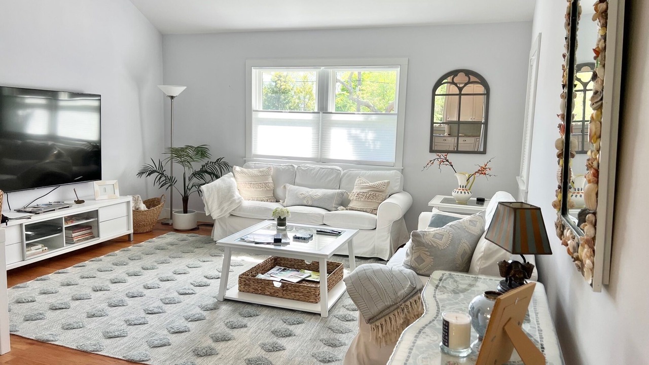 Photo of Livingroom in Clearwater Beach
