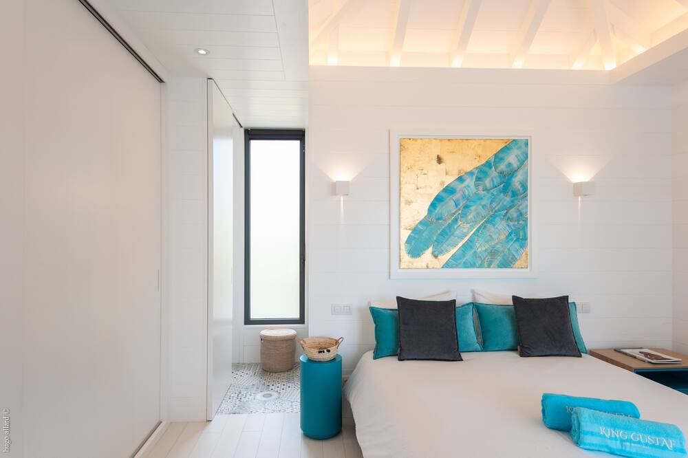 Photo of Bedroom in Public