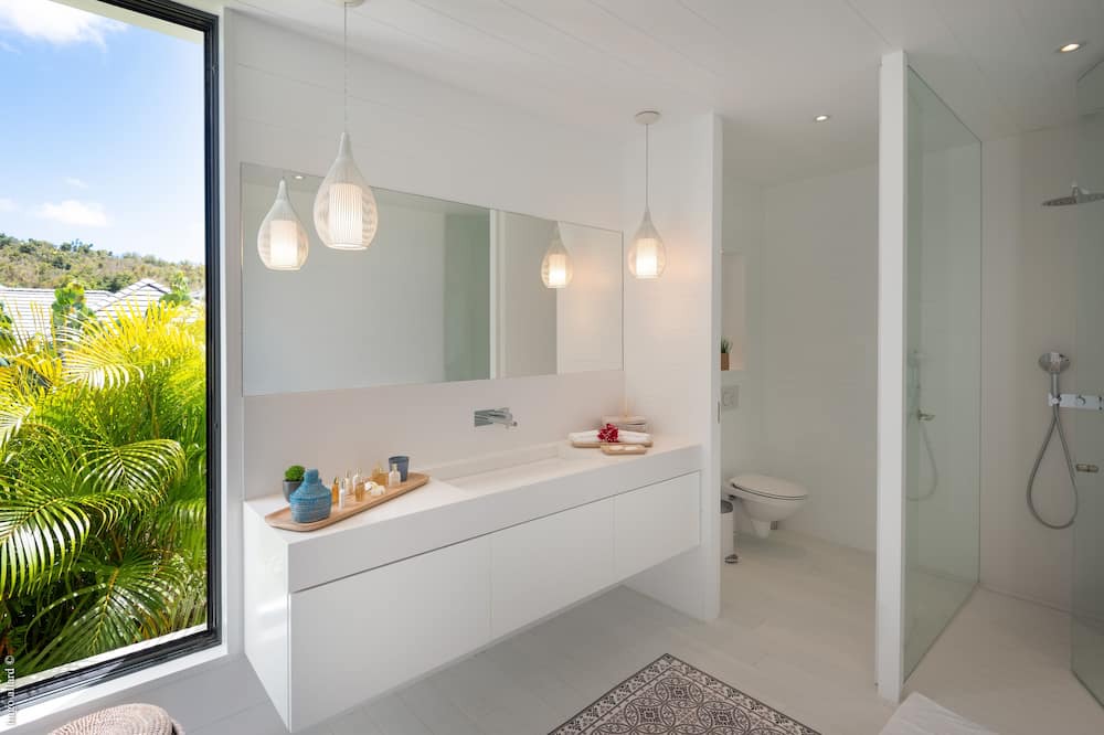 Photo of Bathroom in Public