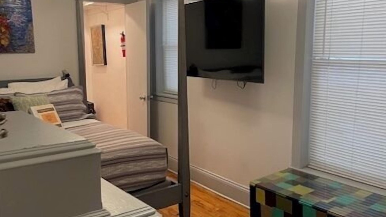 Photo of Bedroom in Bucktown