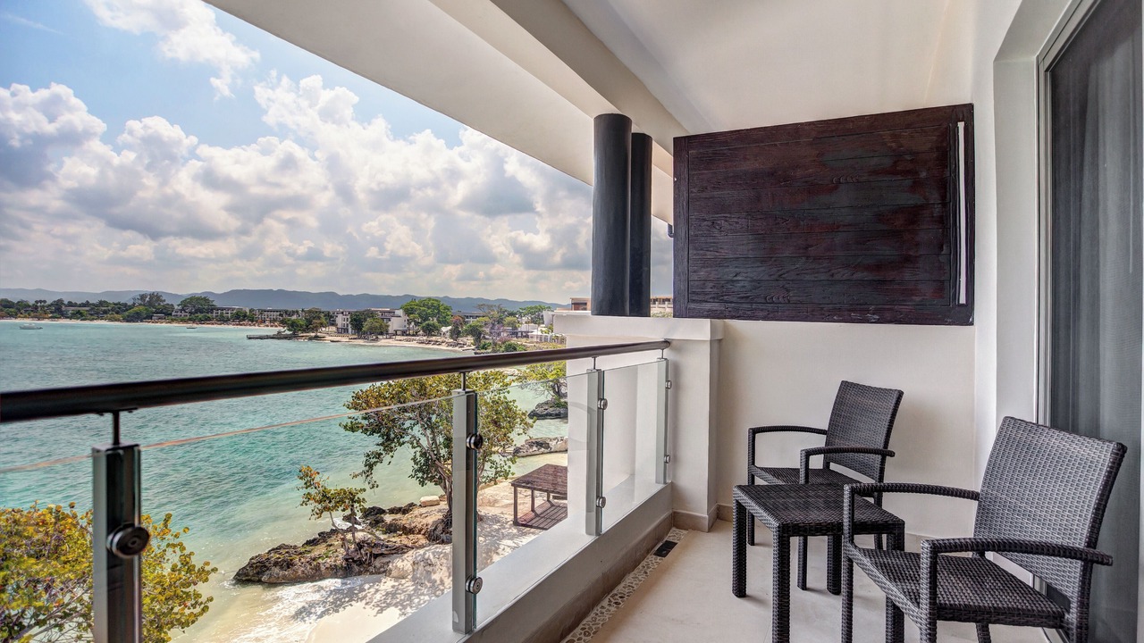 Photo of Bedroom in Orange Bay