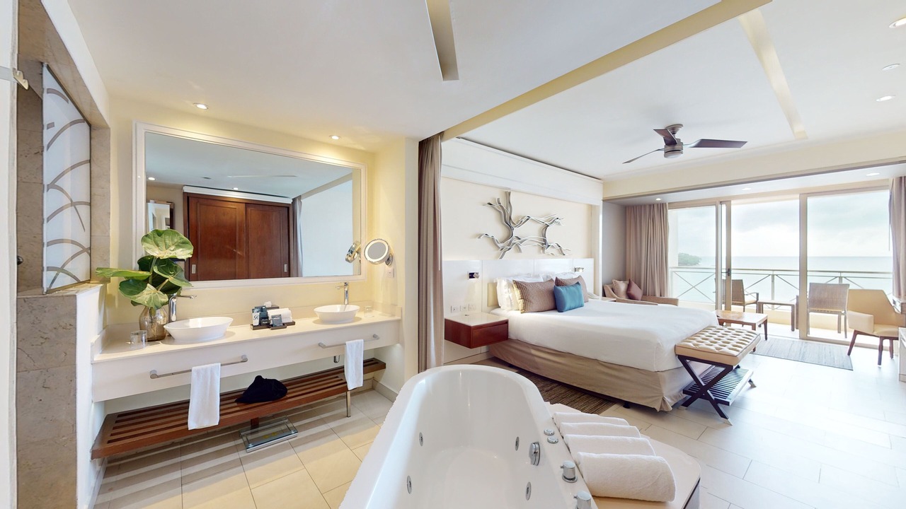 Photo of Bedroom in Orange Bay