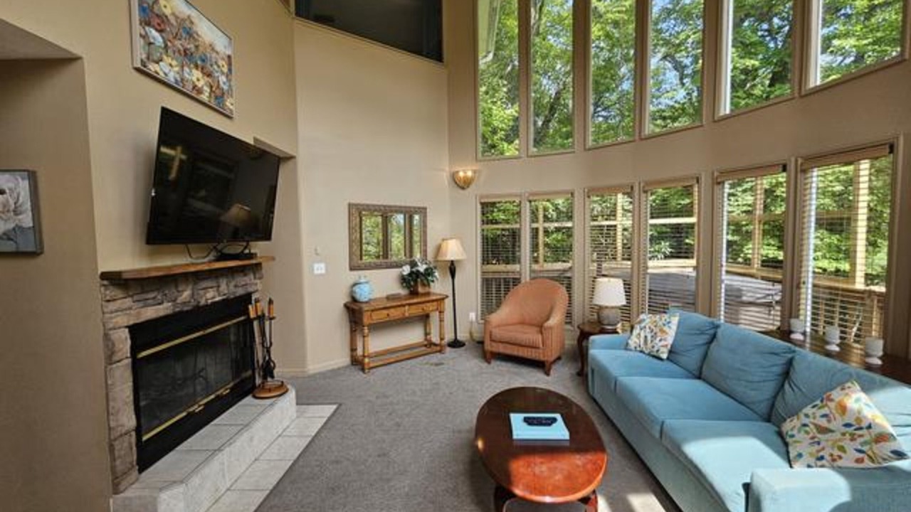 Photo of Livingroom in Chalet Village