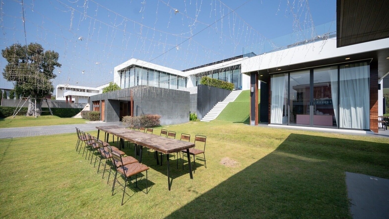 Photo of Outdoor in Nong Nam Daeng