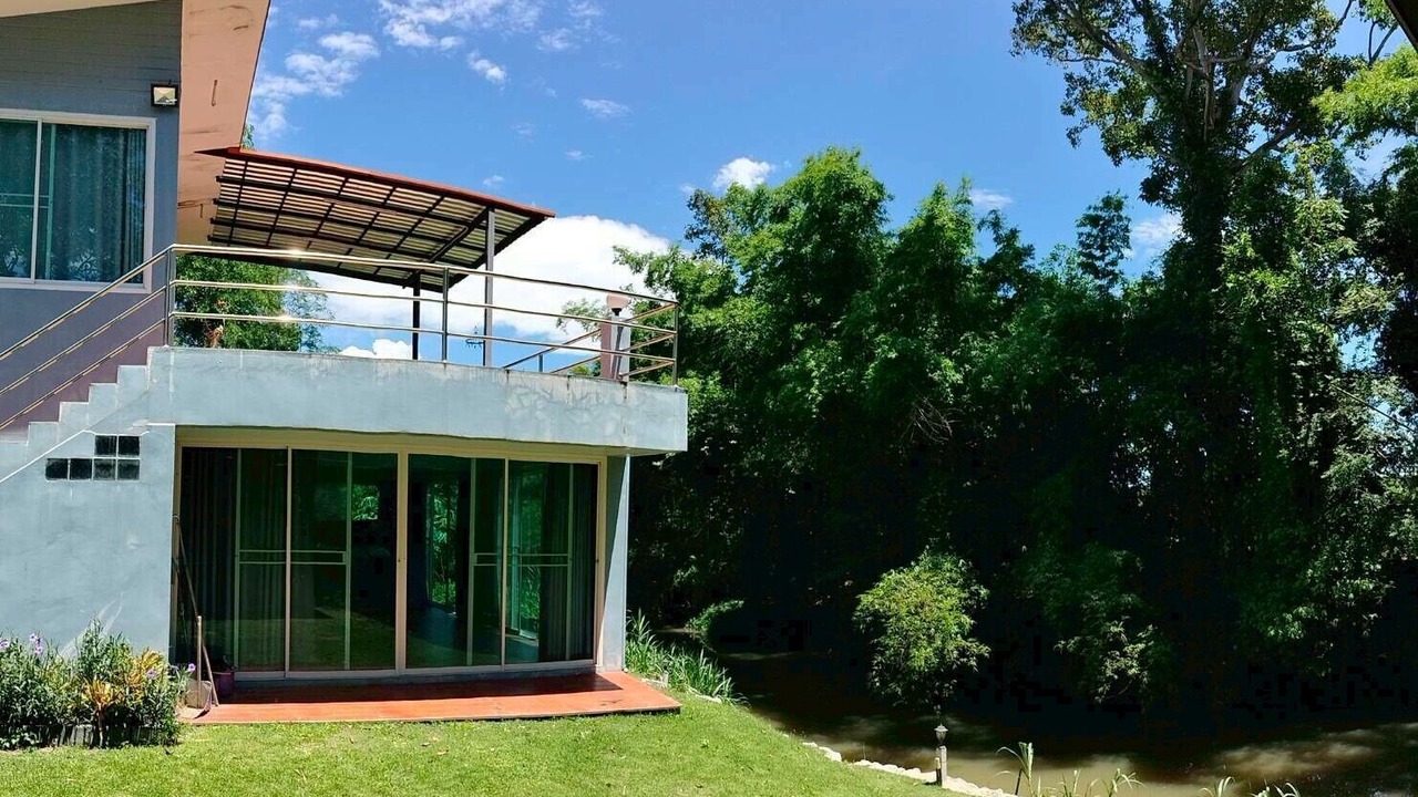 Photo of Outdoor in Khanong Phra