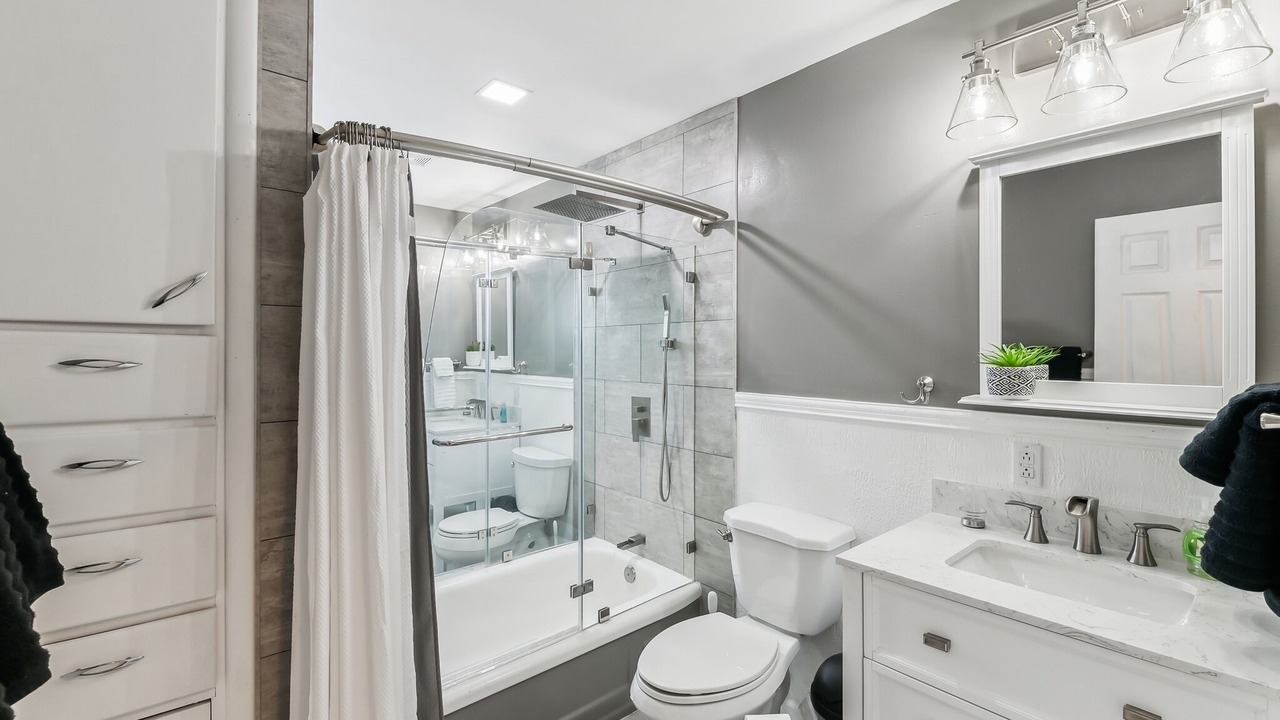 Photo of Bathroom in Cheyenne