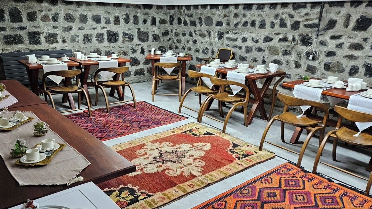Photo of Others in Kars