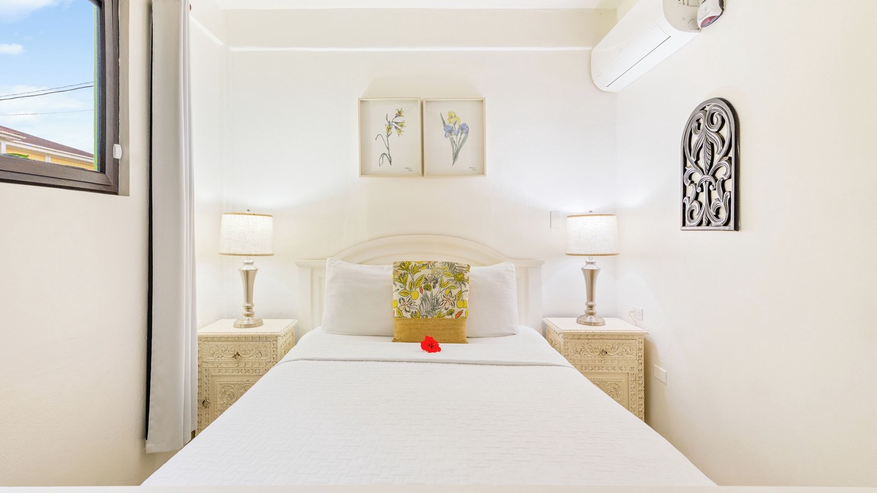 Photo of Bedroom in Hopkins