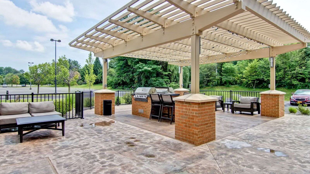 Photo of Patio Balcony in Clifton Park