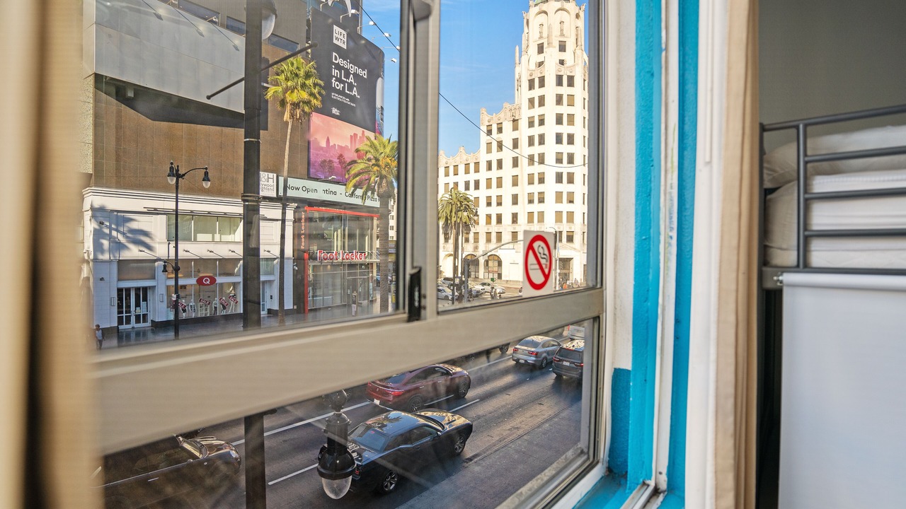 Photo of Others in Hollywood