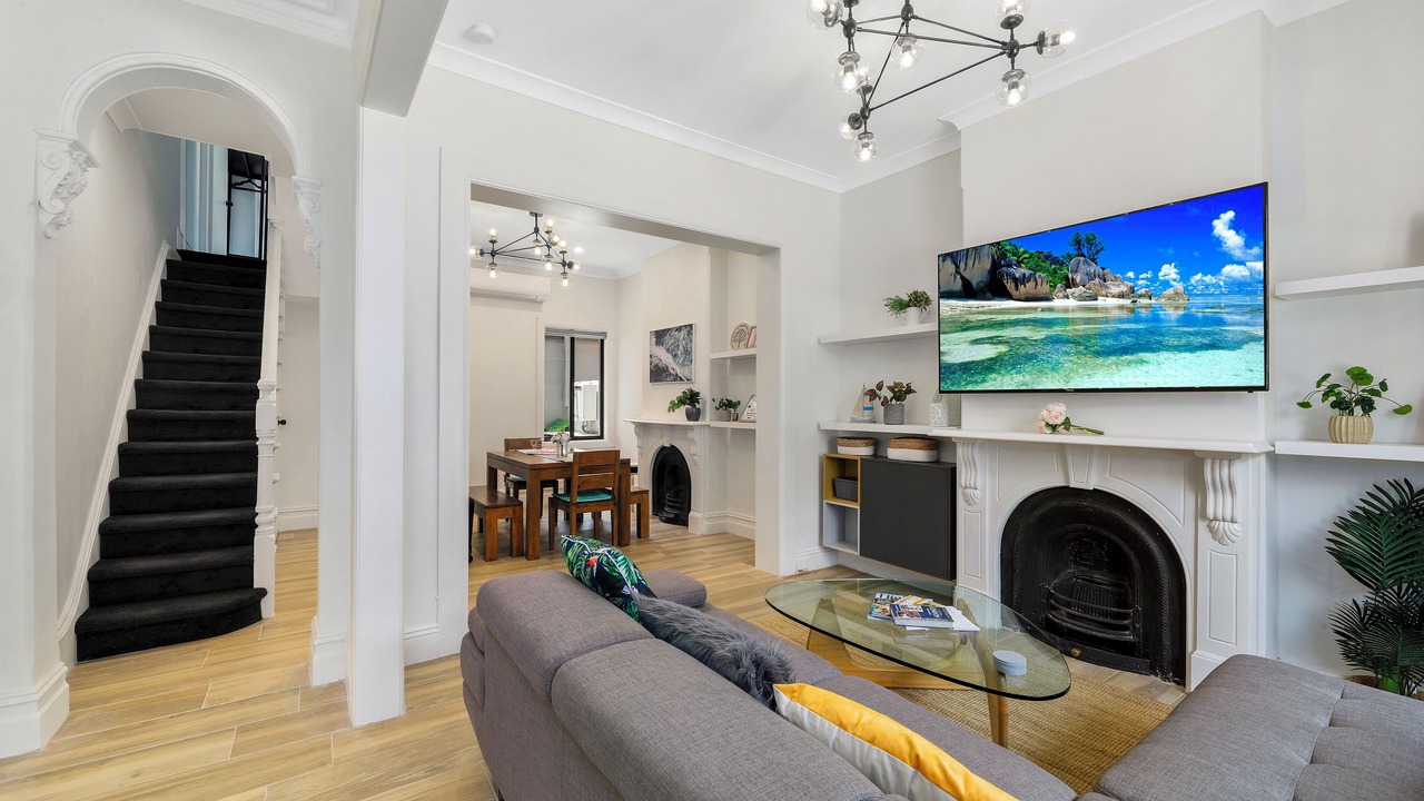 Photo of Livingroom in Pyrmont
