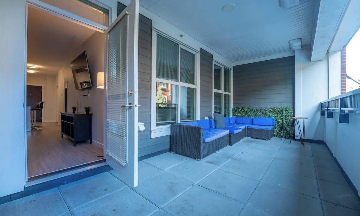 Photo of Patio Balcony in Yorkson