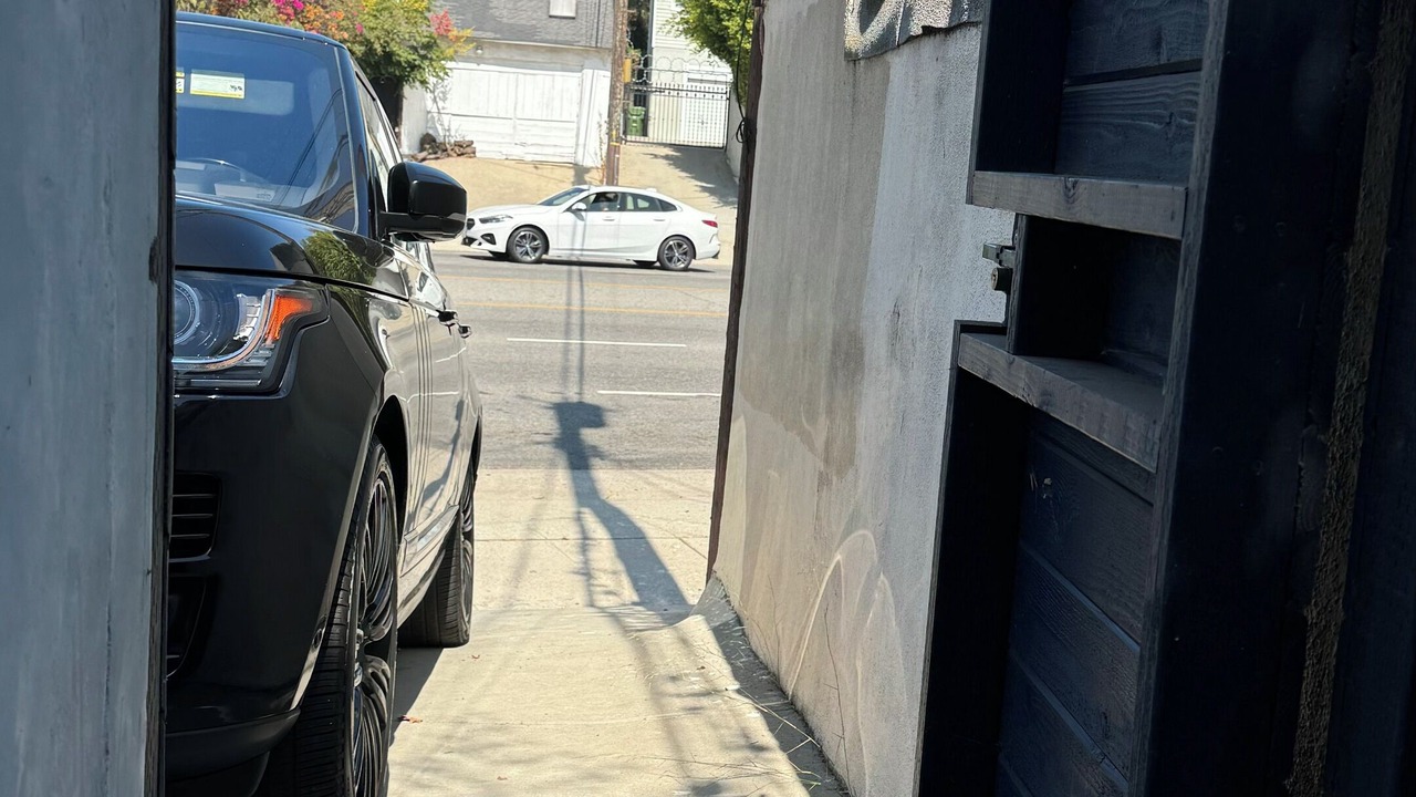Photo of Outdoor in Mid-Wilshire