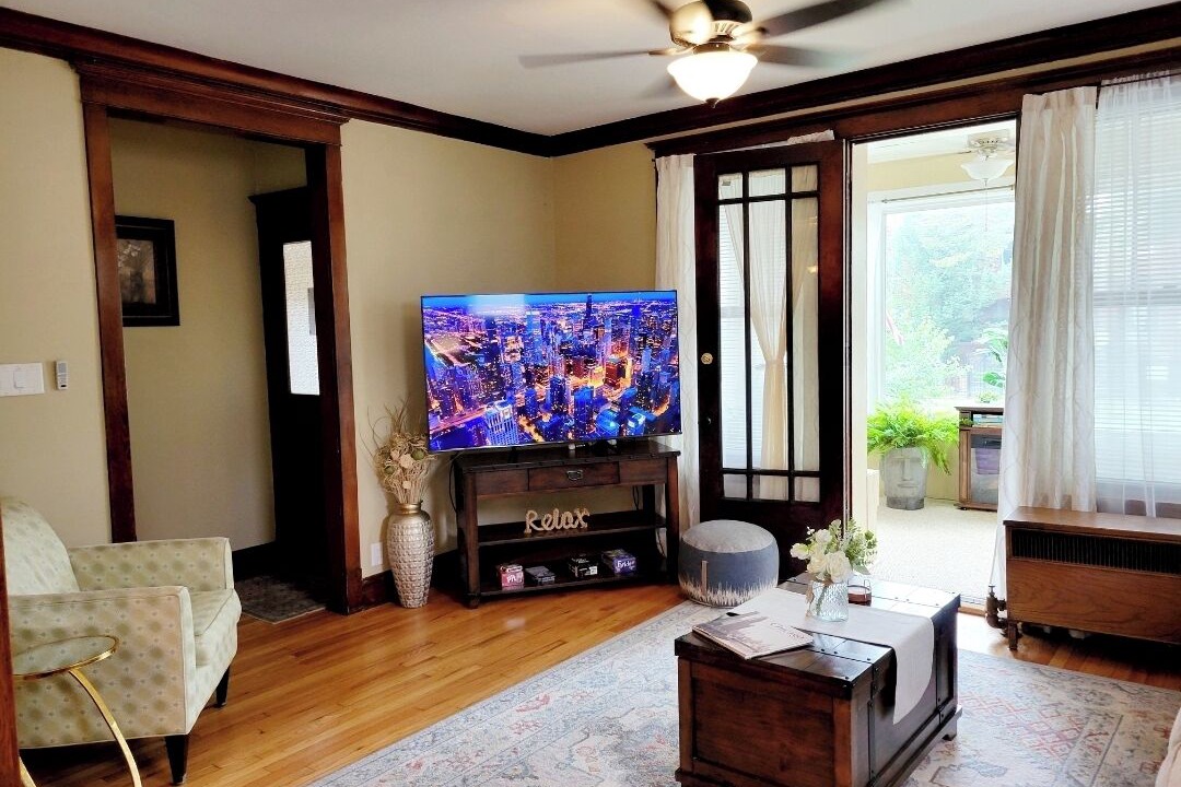 Photo of Livingroom in Logan Square